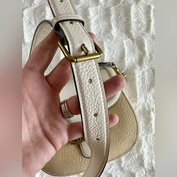 Coach Jade Saddle Bag In Colorblock. Cream Crossbody Bag with Gold Hardware - Picture 10 of 13